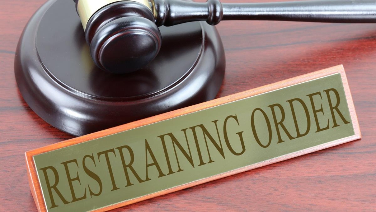 Nick Youngson/Alpha Stock Images Restraining order